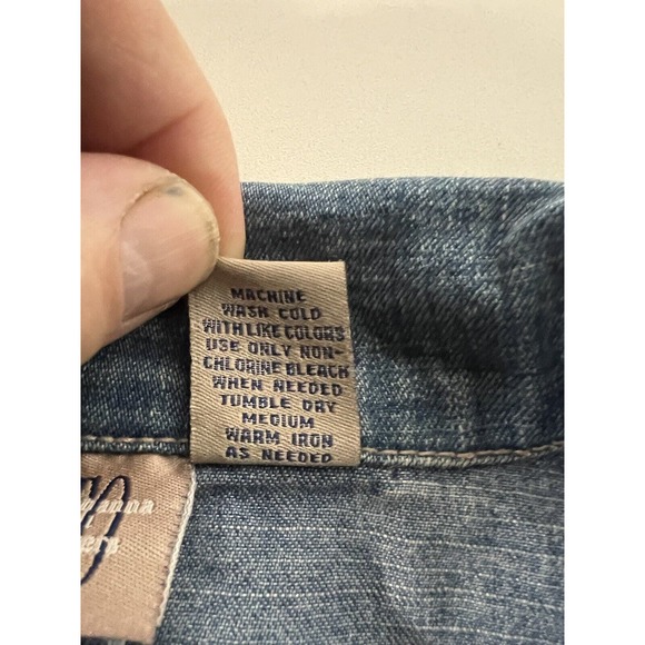STO Susquehanna Trail Outfitters Denim Jean Jacket Size Large 2 Fancy Buttons - Picture 8 of 8